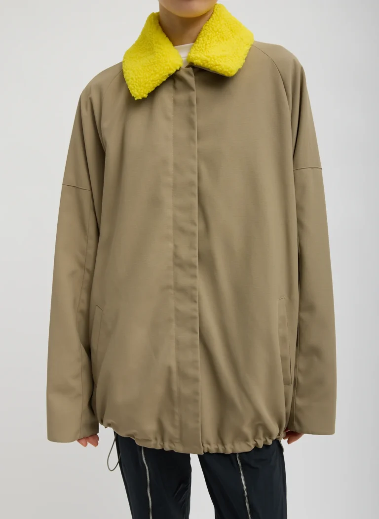 What to Wear When It Rains